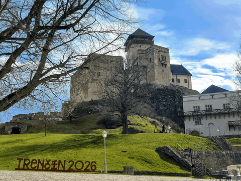 Otváracie hodiny - APRÍL