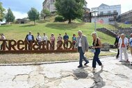 Ronald weiser sa po rokoch opäť vrátil na trenčiansky hrad - 21_8_2026_Weiser_TN Hrad_7_7